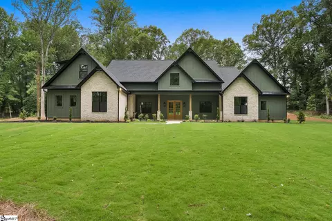 190 Graylyn Dr, Anderson, SC 29621 photo 3