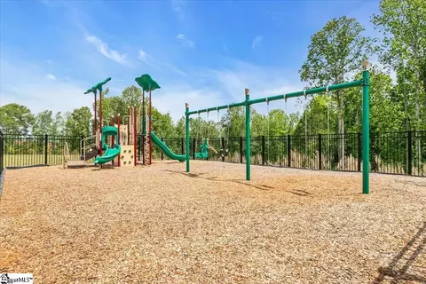 75 Oak Edge Ln, Greer, SC 29651 photo 40