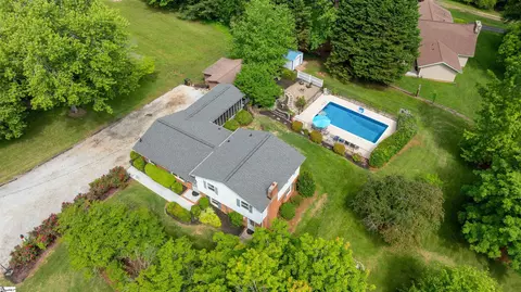 225 E Powers Dr, Easley, SC 29640 photo 39