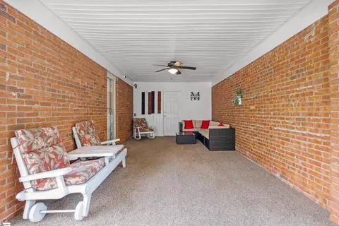 225 E Powers Dr, Easley, SC 29640 photo 27