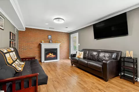 225 E Powers Dr, Easley, SC 29640 photo 23
