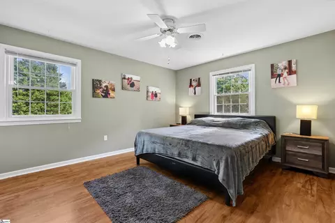 225 E Powers Dr, Easley, SC 29640 photo 13