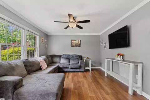 225 E Powers Dr, Easley, SC 29640 photo 6