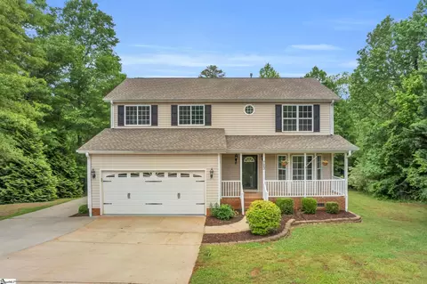 723 Timberwood Rdg, Greer, SC 29651
