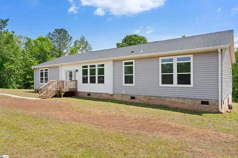 550 Boyds Mill Pond Rd, Laurens, SC 29360