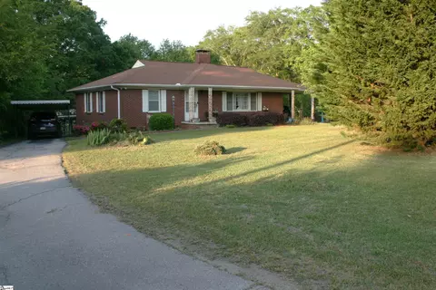 402 Norris Hwy, Central, SC 29630