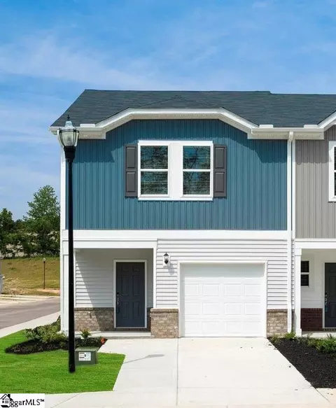 126 Arrow Ct, Greer, SC 29651