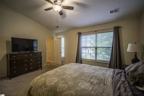 Bedroom - 20 Killarney Ln, Greer, SC 29650 photo 3 of 9