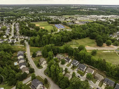 View/Area - 20 Killarney Ln, Greer, SC 29650 photo 5 of 7