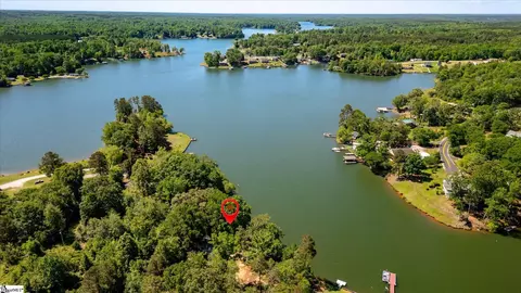 394 Ray Mcmahan Rd, Iva, SC 29655