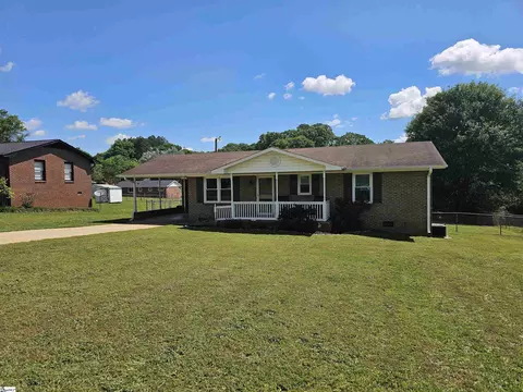 209 Range View Rd, Anderson, SC 29626 photo 2