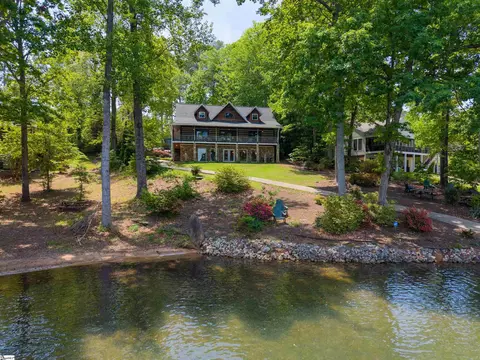 295 Sugarhill Rd, Seneca, SC 29672