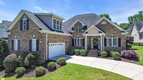 111 Tinsley Ct, Greenville, SC 29615
