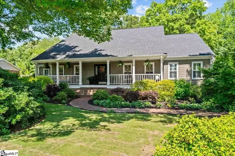 211 Governors Sq, Greer, SC 29650