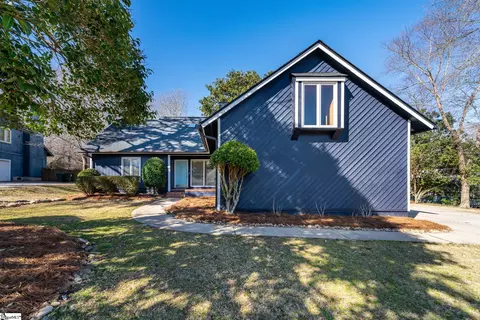 4 Pebble Creek Ct, Taylors, SC 29687