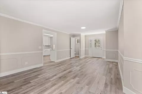 Living - 216 Ashmore Rd, Greer, SC 29650 photo 2 of 3