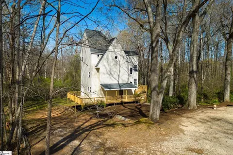 Exterior - 216 Ashmore Rd, Greer, SC 29650 photo 8 of 9