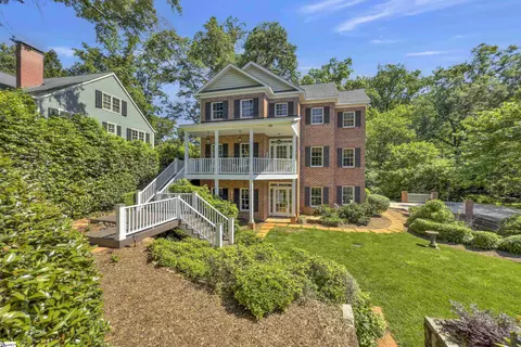 49 Lanneau Dr, Greenville, SC 29605
