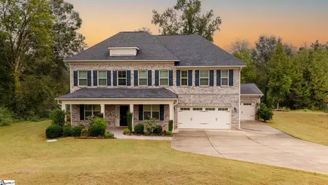 136 Modesto Ln, Simpsonville, SC 29681