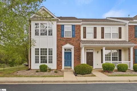 127 Cirrus Ct, Greer, SC 29650