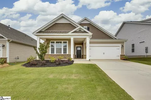 104 Dodd Trl, Greenville, SC 29605