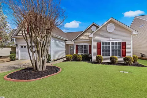 108 Shea Ct, Simpsonville, SC 29681