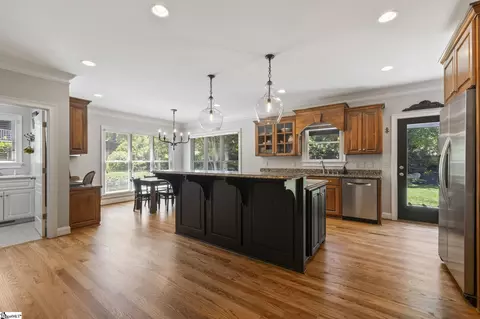 5 Marlis Ct, Greer, SC 29650 photo 12