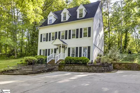 104 Davidson Rd, Greenville, SC 29609