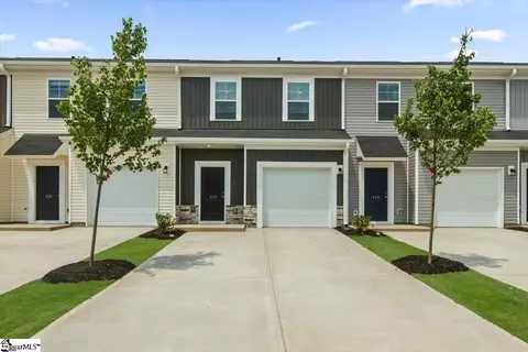 Exterior - 107 Randwick Ln, Greer, SC 29651 photo 1 of 1