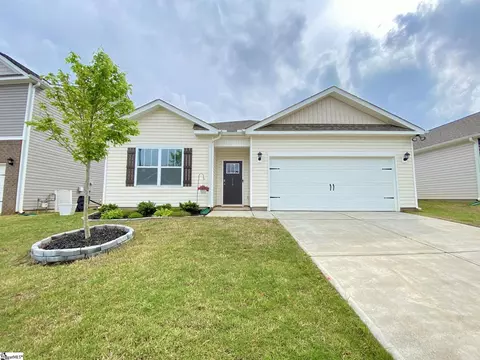 116 Oak Edge Ln, Greer, SC 29651