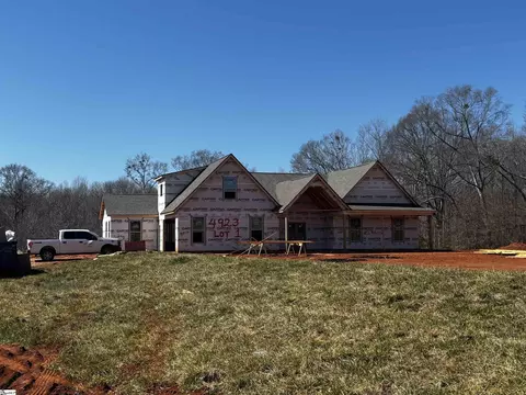 4923 Jug Factory Rd, Campobello, SC 29322