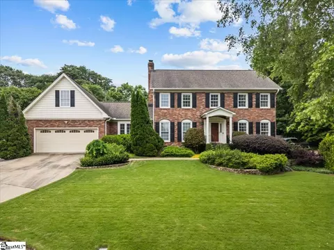 107 Dartmoor Dr, Greer, SC 29650