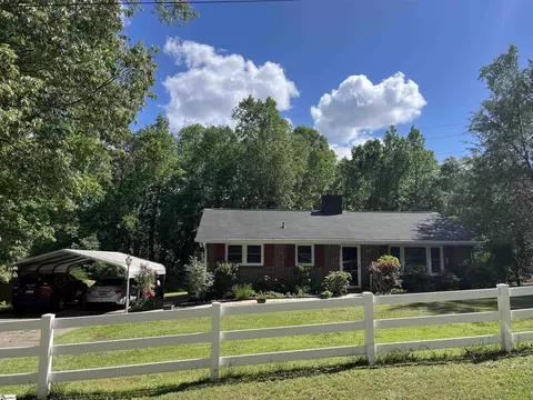 210 Barry Dr, Greer, SC 29650