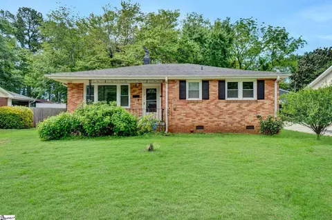 112 Eisenhower Dr, Greenville, SC 29607