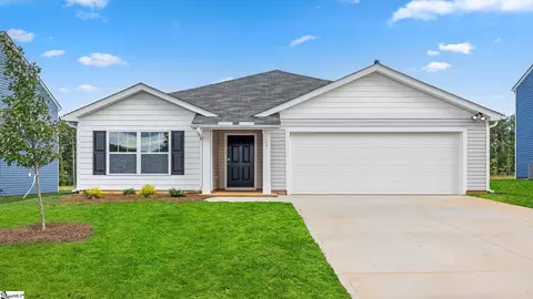 107 Larson Ln, Greenwood, SC 29646