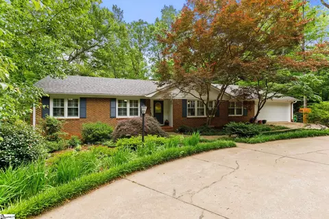 4 Mill Estate Rd, Taylors, SC 29687