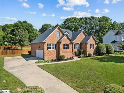 110 Red Maple Cir, Easley, SC 29642 photo 3