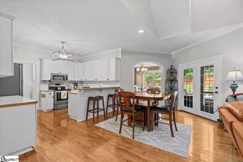 110 Red Maple Cir, Easley, SC 29642 photo 8