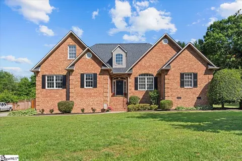 110 Red Maple Cir, Easley, SC 29642 photo 2