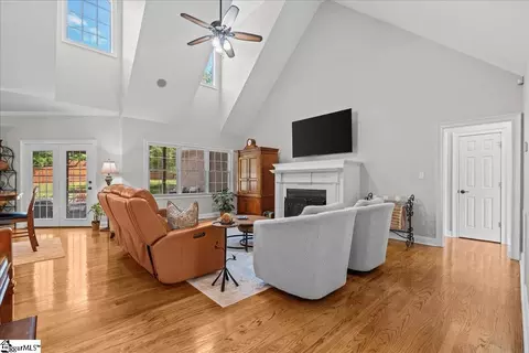 110 Red Maple Cir, Easley, SC 29642 photo 6