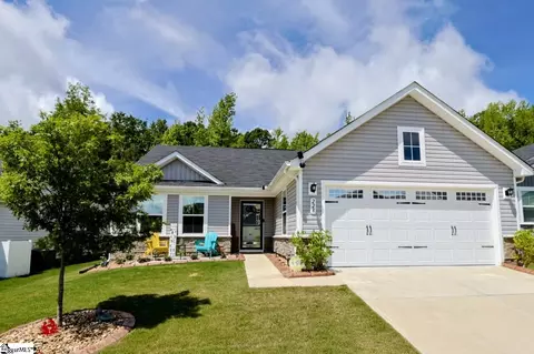 228 Stockland Trl, Fountain Inn, SC 29644