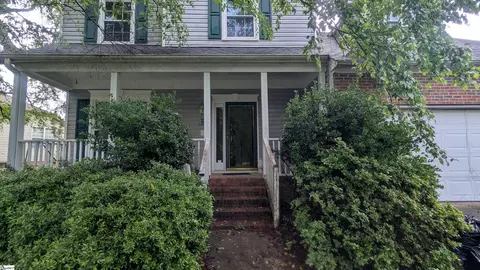 3 Summer Glen Dr, Simpsonville, SC 29681