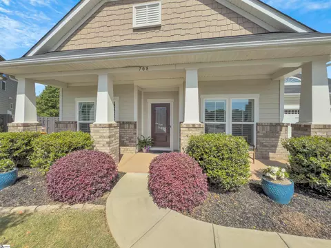 708 Emerald Hill Ct, Simpsonville, SC 29681