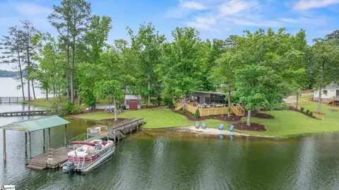 653 R B Baker Dr, Chapin, SC 29036