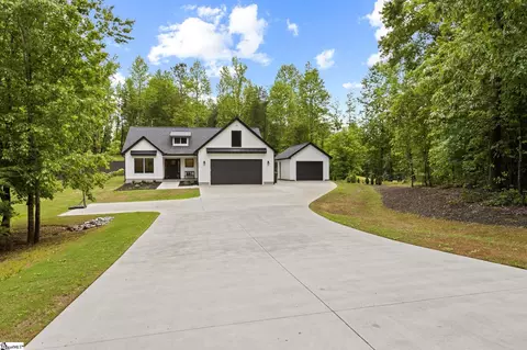 Exterior - 2195 Noe Rd, Greer, SC 29651 photo 2 of 6