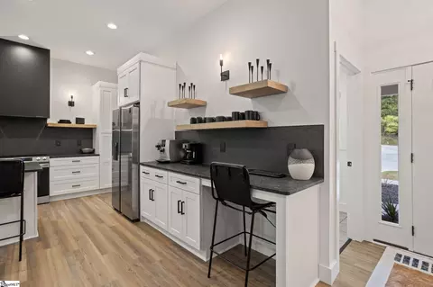 Kitchen - 2195 Noe Rd, Greer, SC 29651 photo 1 of 3