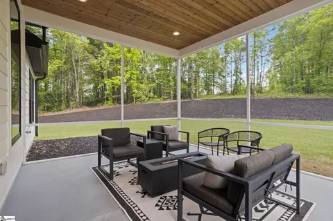 Exterior - 2195 Noe Rd, Greer, SC 29651 photo 4 of 6