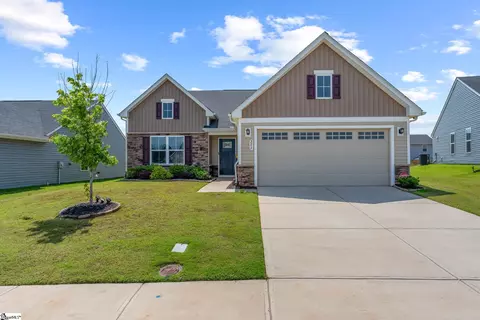 203 Bending Branch Rd, Greenville, SC 29605