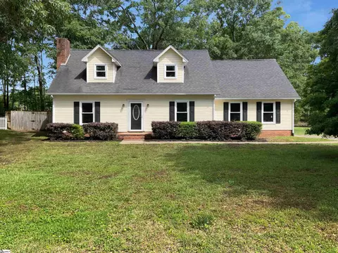 600 Stafford Ave, Spartanburg, SC 29302