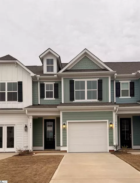 203 Lewes Ave, Simpsonville, SC 29681